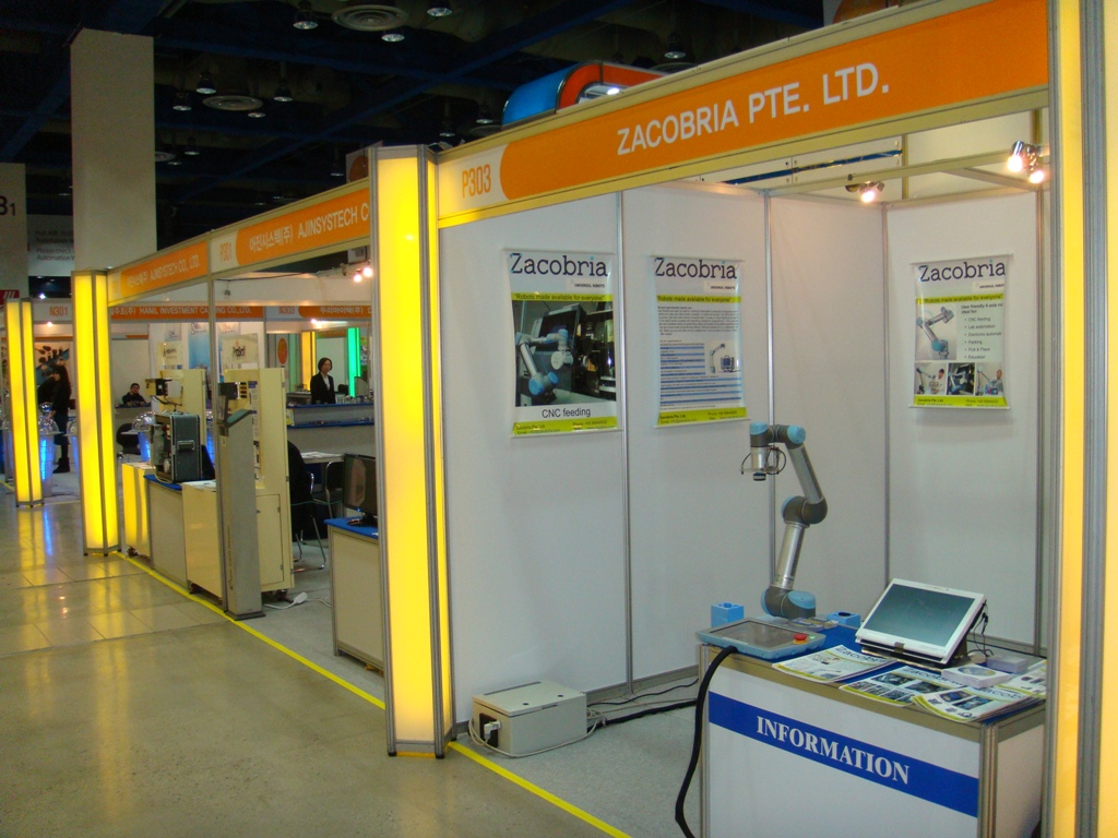 Zacobria and Universal robots at Automation World in Seoul Korea 2011