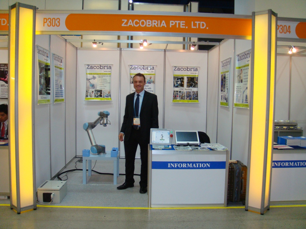 Zacobria and Universal robots at Automation World in Seoul Korea 2011