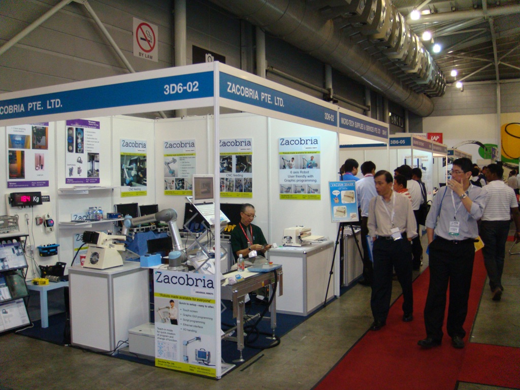 Zacobria and Universal robots at MTA at Singapore EXPO 2011