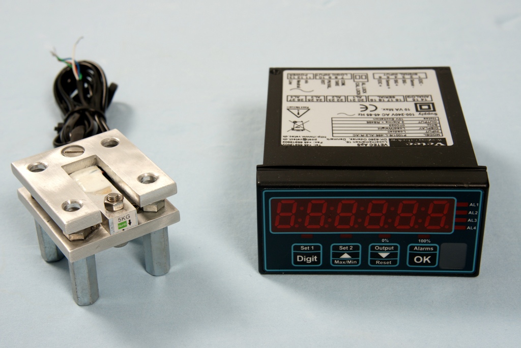 universal-robots zacobria weighing loadcell adapter robot tool