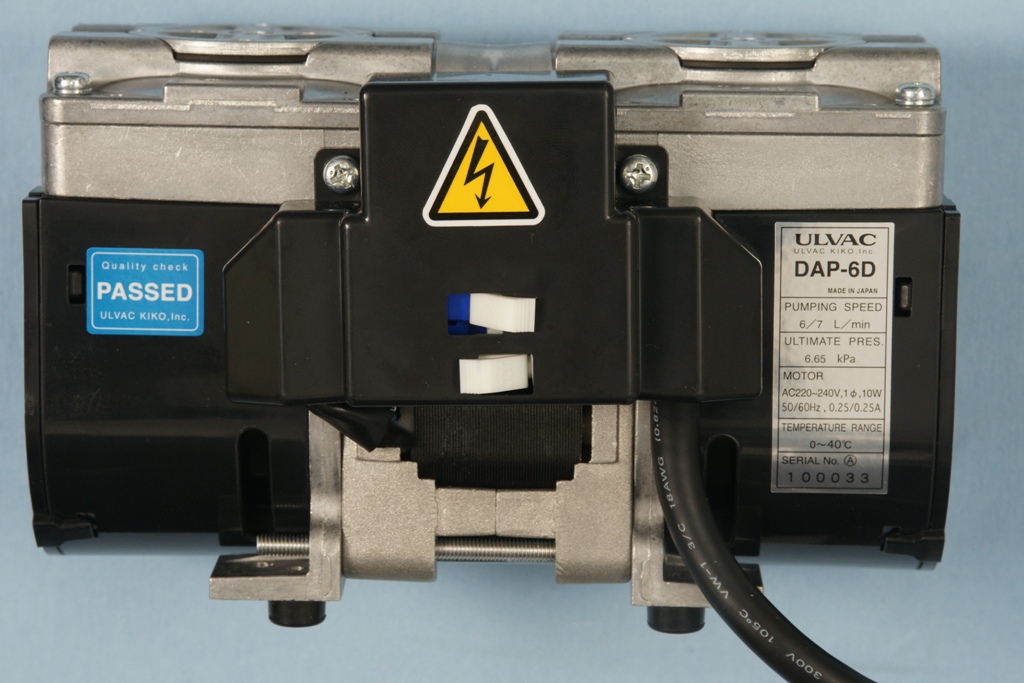 universal robots zacobria compact vacuum pump 3