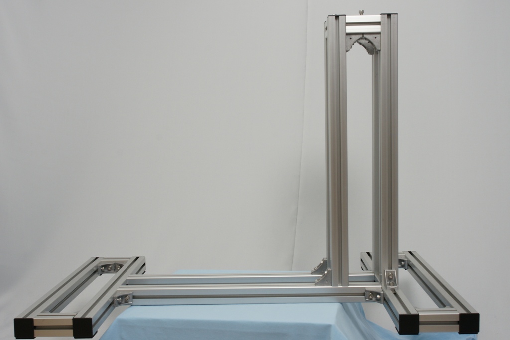 Universal-Robots Zacobria 700mm 700mm aluminium stand