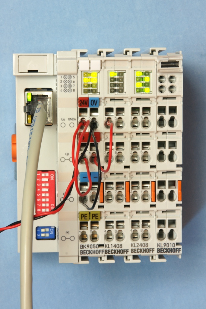 Universal-Robots Zacobria bk9050 ethernet coupler modbus node input output wired