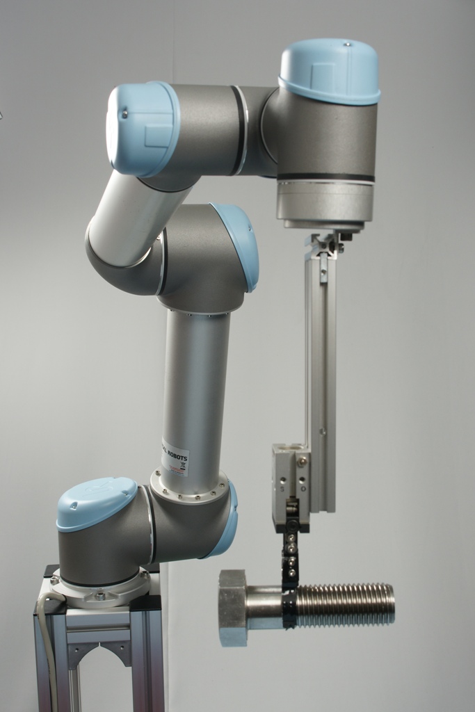 Universal-Robots Zacobria pneumatics mhq2 20 d air gripper back view