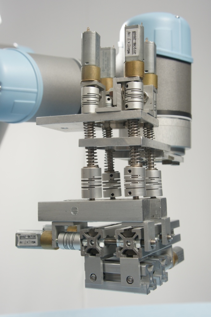 Zacobria Robot stepless vibration micron position tool